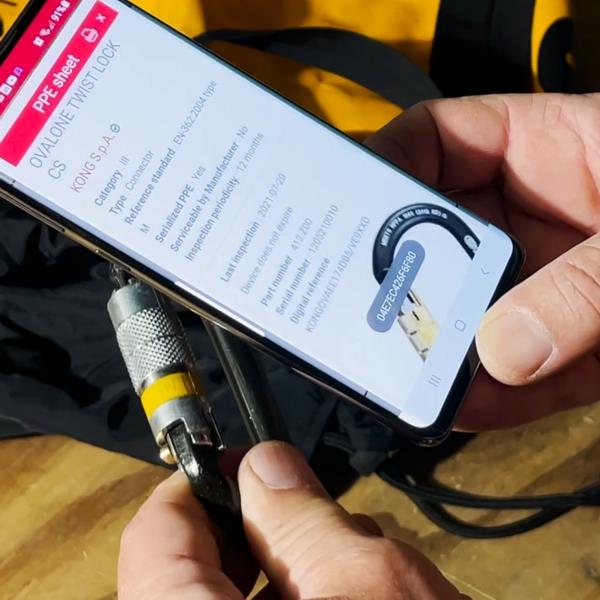 KONG I-OVALONE DNA AUTO BLOCK Helical Steel Carabiner 2