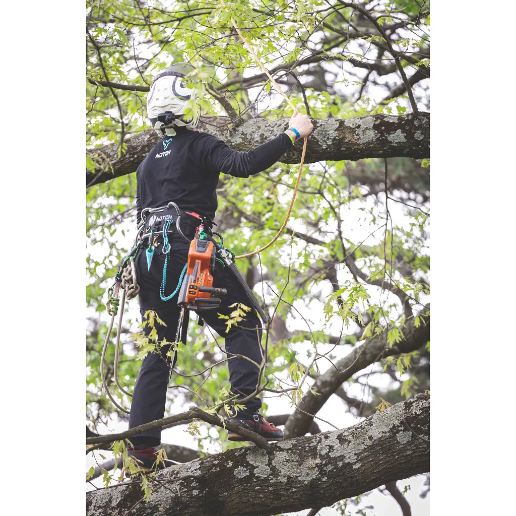 Notch Quick Cinch Chainsaw Lanyard_3.webp